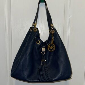 Michael Kors MK leather shoulder bag